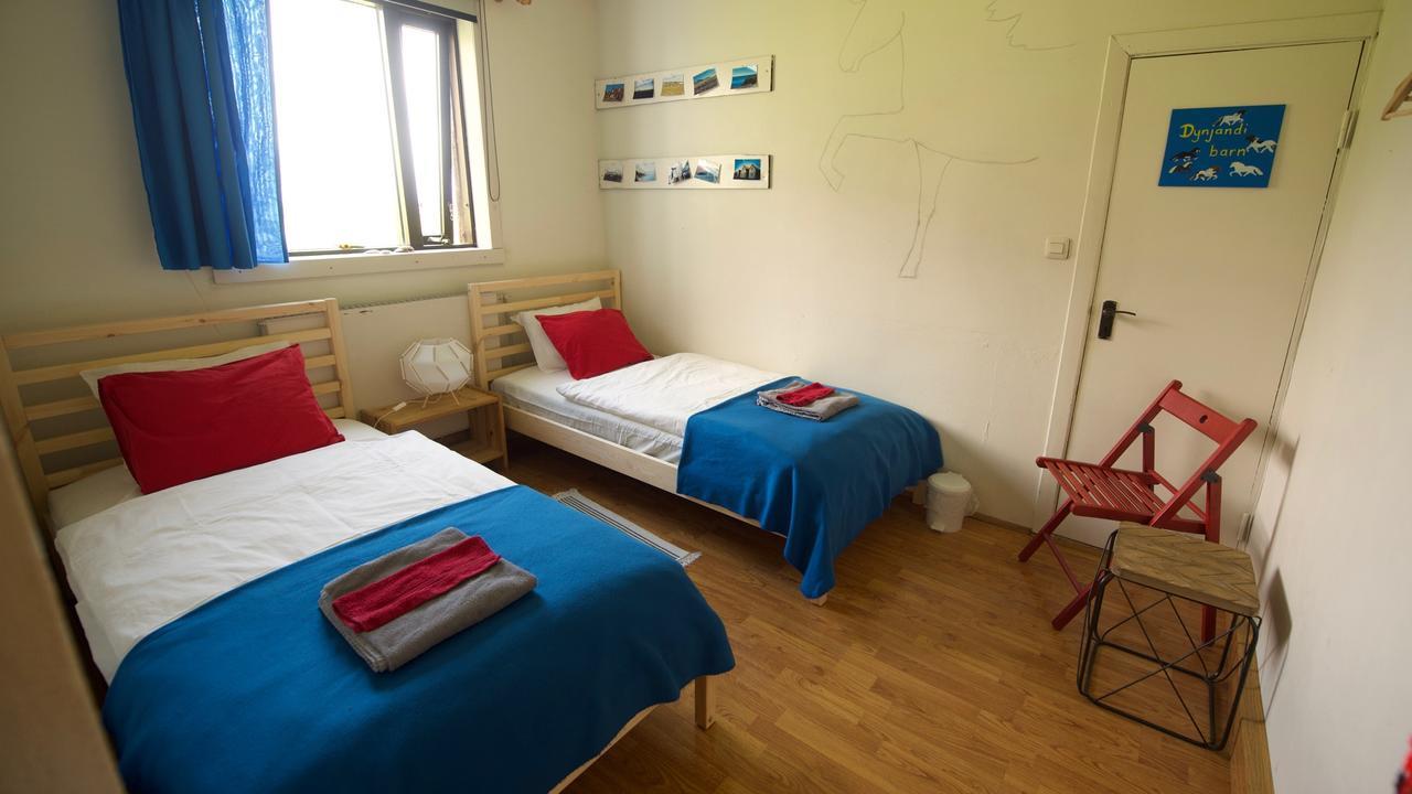 Dynjandi Guesthouse Höfn Extérieur photo